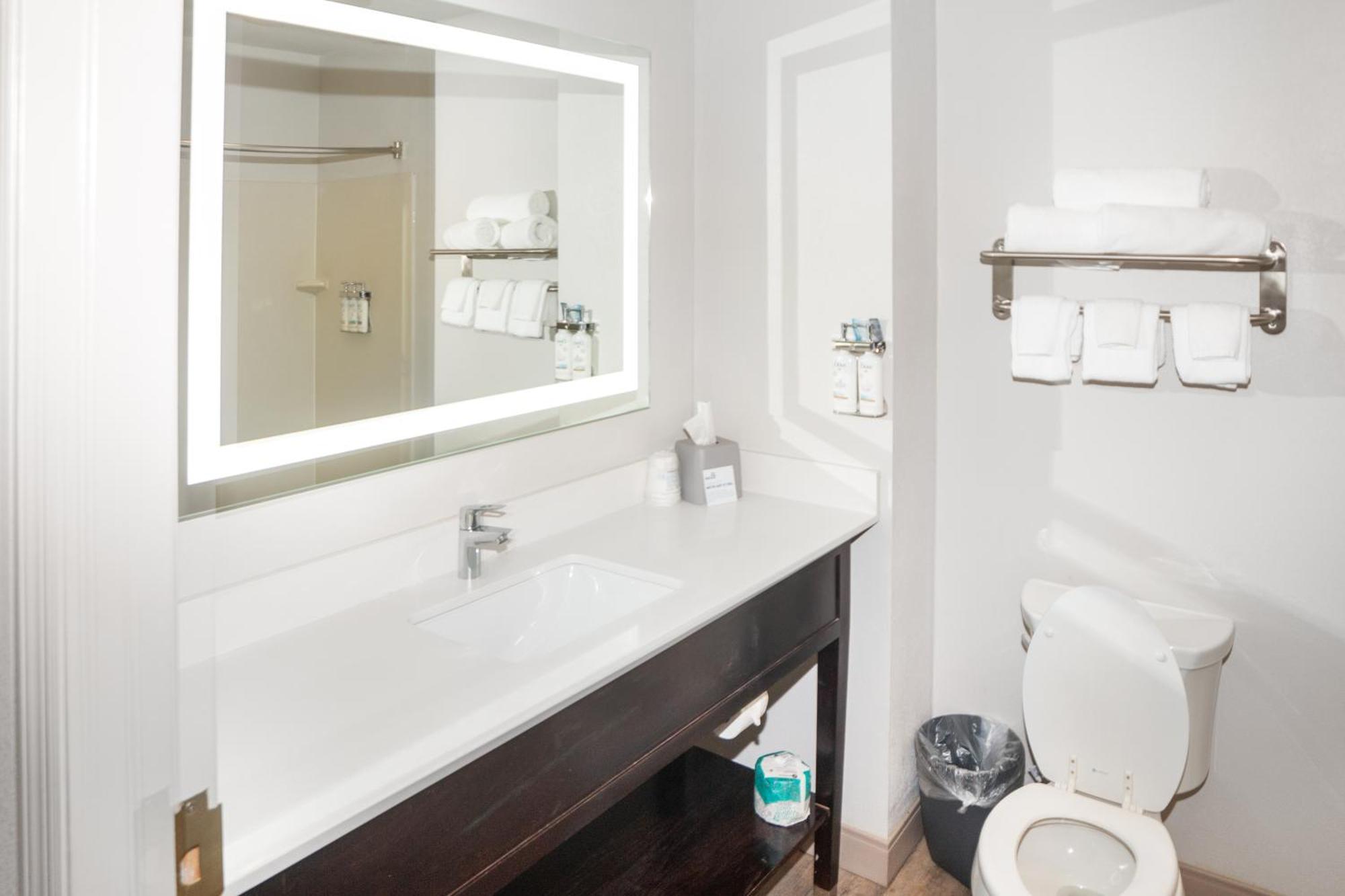 Holiday Inn Express And Suites Stroudsburg-Poconos By Ihg Kültér fotó