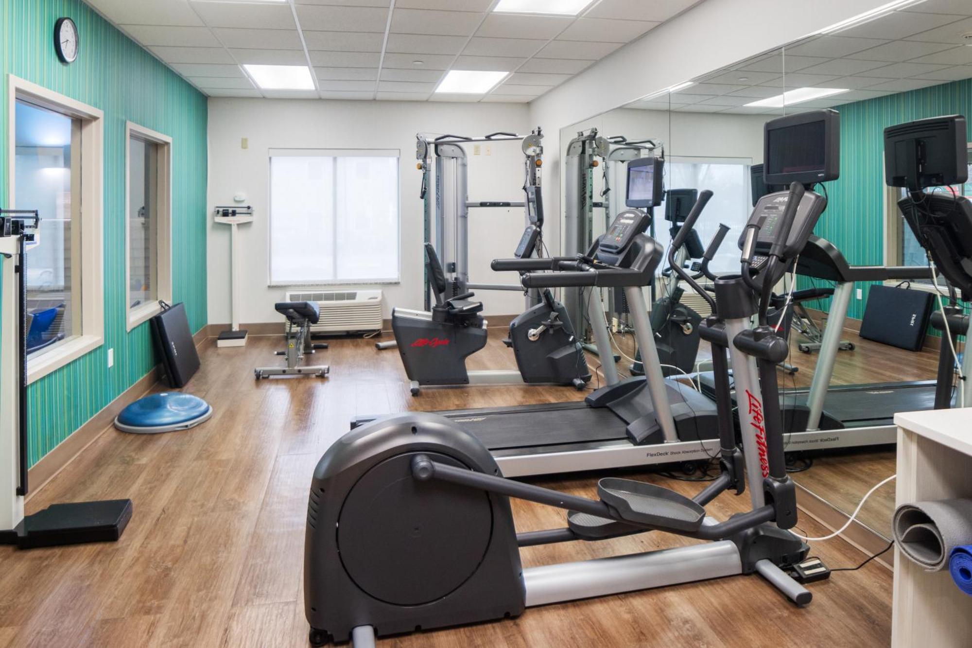 Holiday Inn Express And Suites Stroudsburg-Poconos By Ihg Kültér fotó